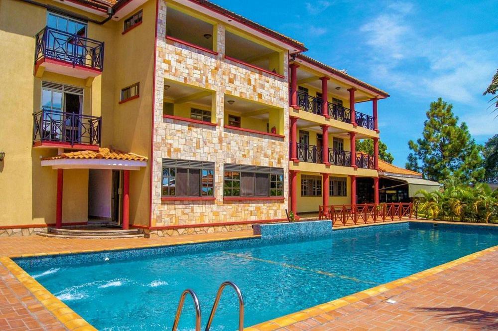 Rosemary Courts Bed And Breakfast Εντέμπε Εξωτερικό φωτογραφία